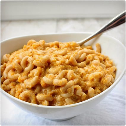 Healthy Veggie Crock Pot Mac and Cheese
