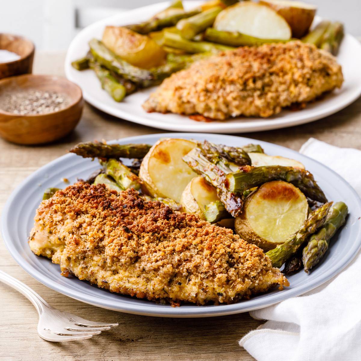 almond sheet pan chicken and asparagus