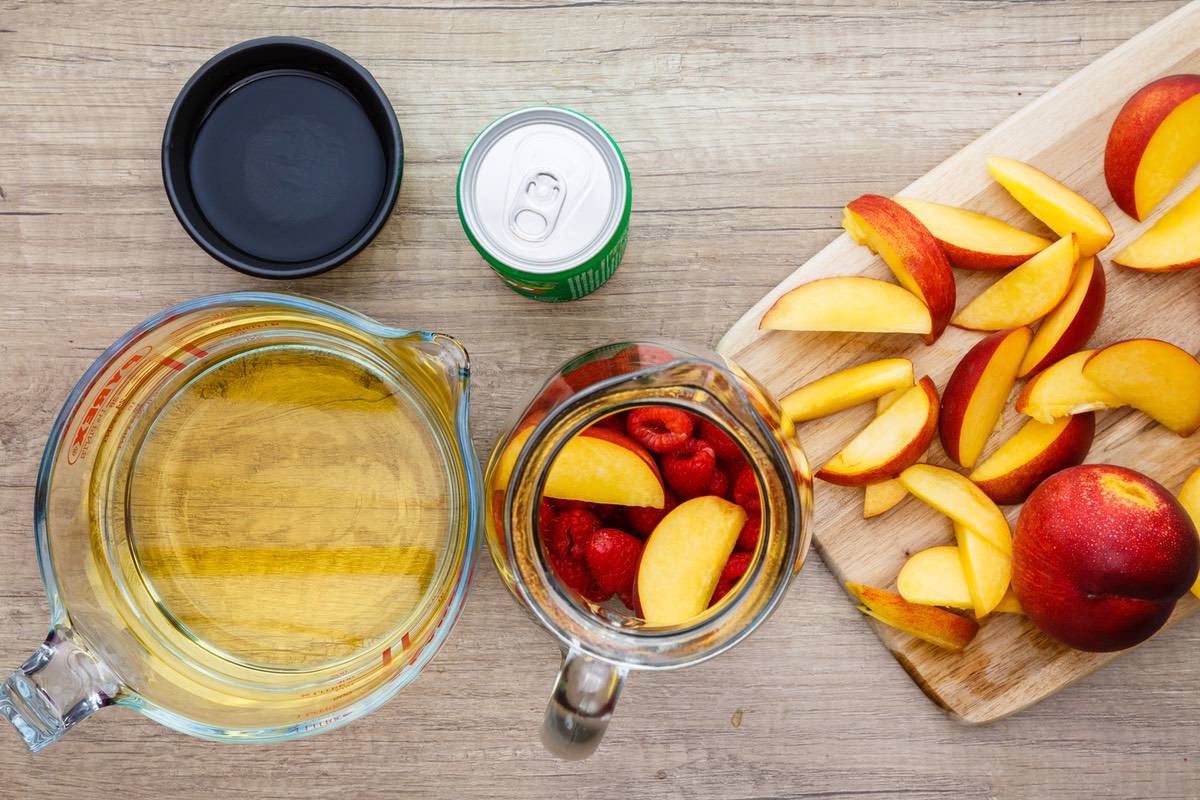 Peach White Wine Sangria